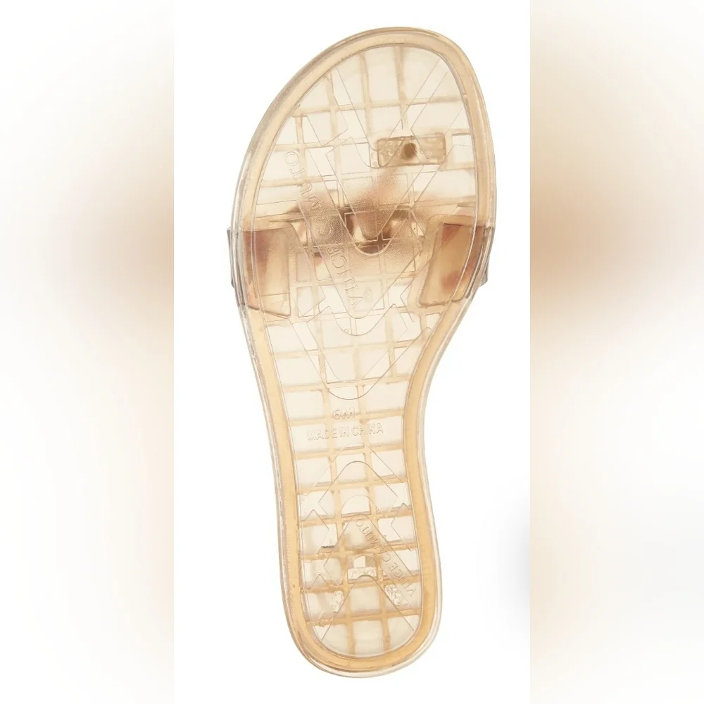 VINCE CAMUTO Evolet Flip Flop - Picture 6 of 7